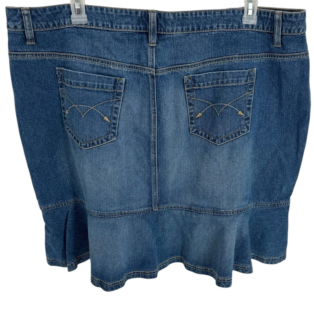 Avenue Blues NWT Tiered Denim Skirt Women's Size 22 Cotton Ruffled Hem Retro - Picture 2 of 10